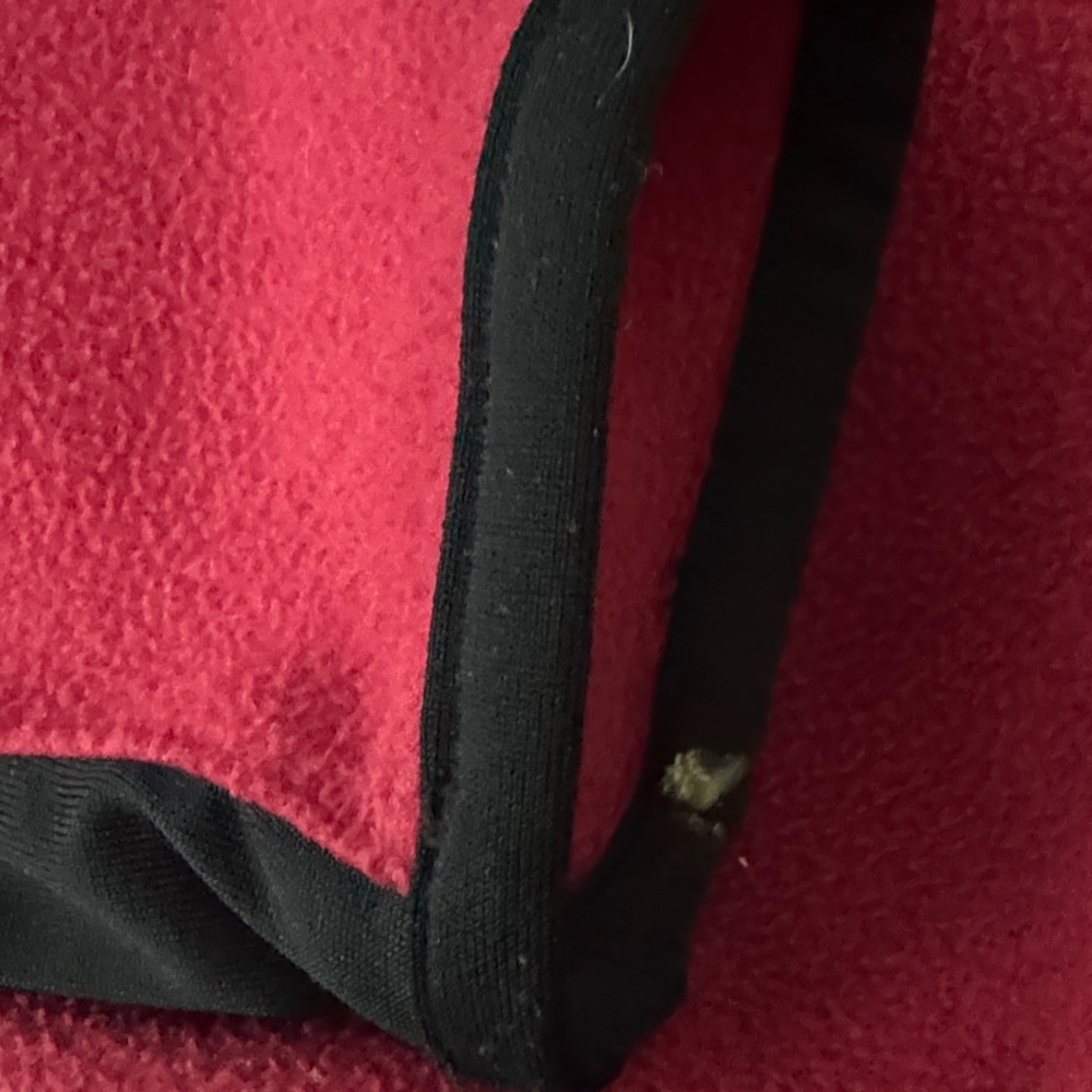 Under Armour Women's Red Fleece Jacket Sz M - Picture 6 of 6